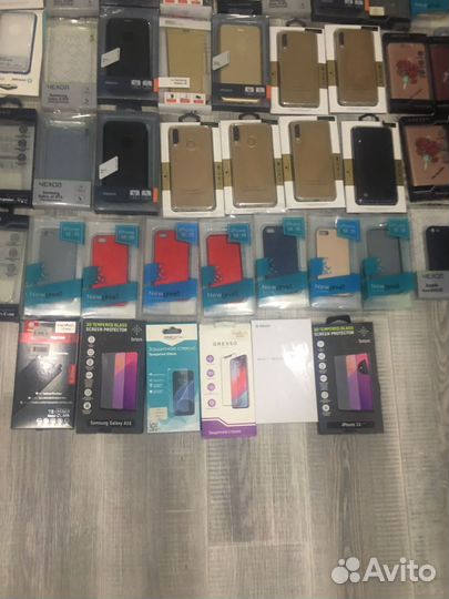 Чехлы на телефон разные