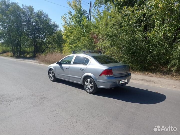 Opel Astra 1.6 МТ, 2008, 158 000 км