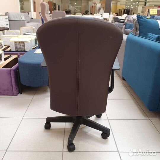 Кресло офисное 