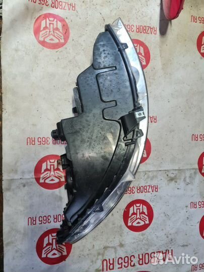 Фара галоген левая Peugeot 308 хечбек 1.6 2009