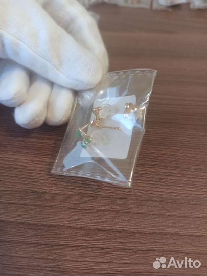 Пистолет для прокола ушей, пирсинга