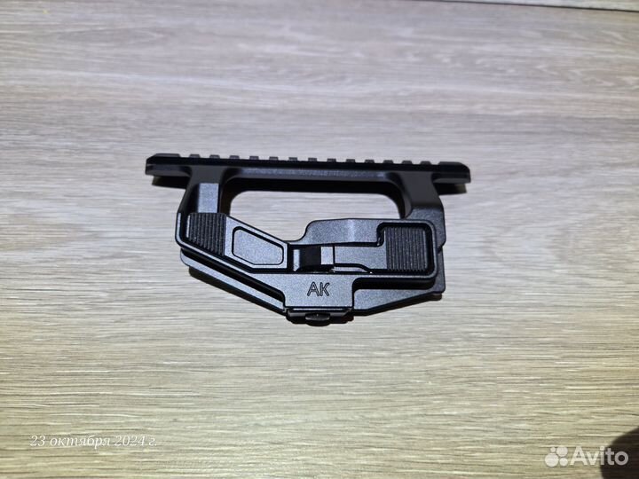 Infratech боковой кронштейн