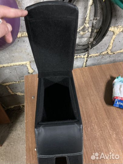 Подлокотник granta