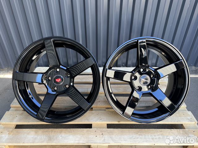 Диски CV3 Gloss BL R17 5-114,3 Mazda Toyota Geely