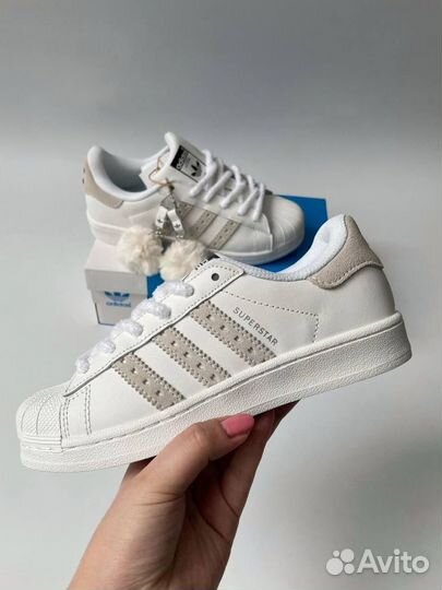 Кроссовки Adidas superstar