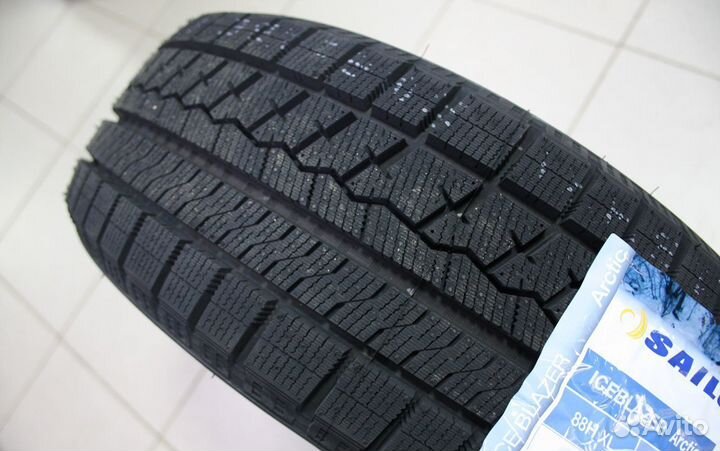 Sailun Ice Blazer Arctic 185/60 R15 88H