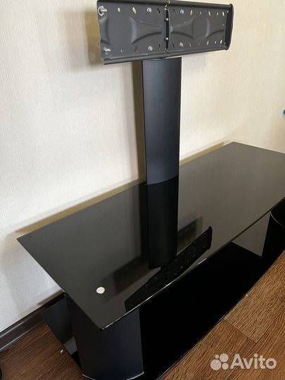 Тумба под телевизор