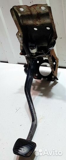 Педаль тормоза Opel Monterey A