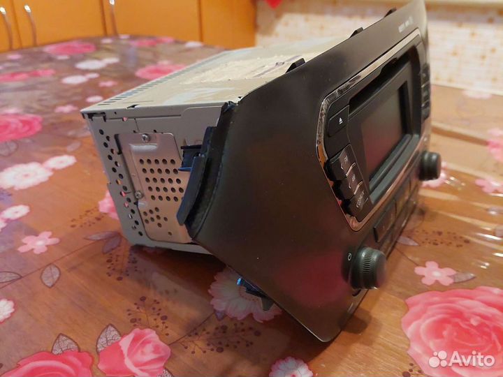 Штатная магнитола киа