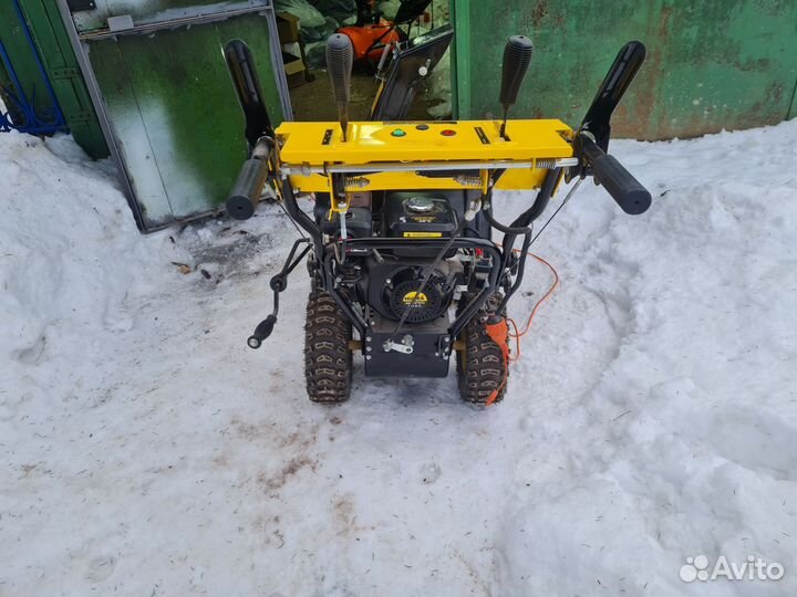 Снегоуборщик huter sgc 6000