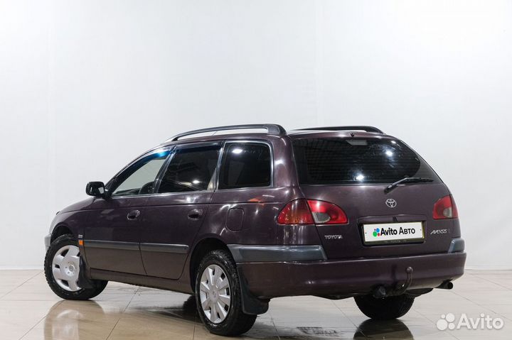 Toyota Avensis 2.0 МТ, 2000, 445 000 км