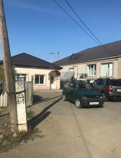 Здание, 682.9 м²