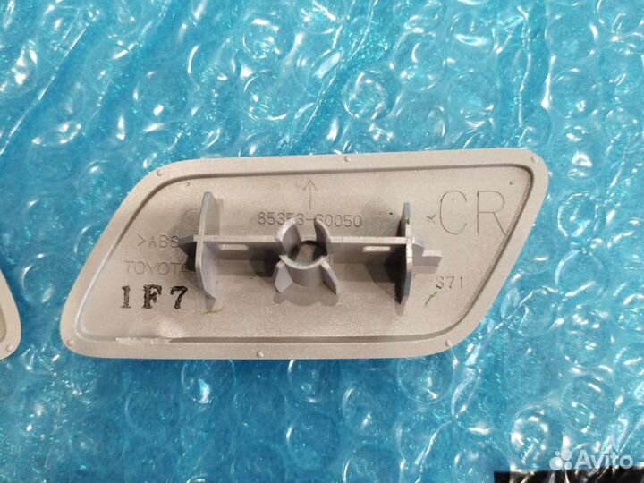 Крышки форсунок Land Cruiser 200 12-15 серебристые