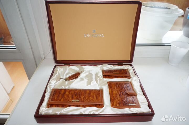 Портмоне (подарочный набор для женщин)