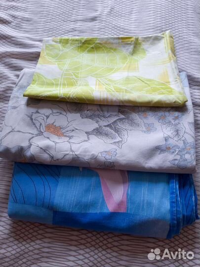 Постельное белье, подушки, полотенца, плед