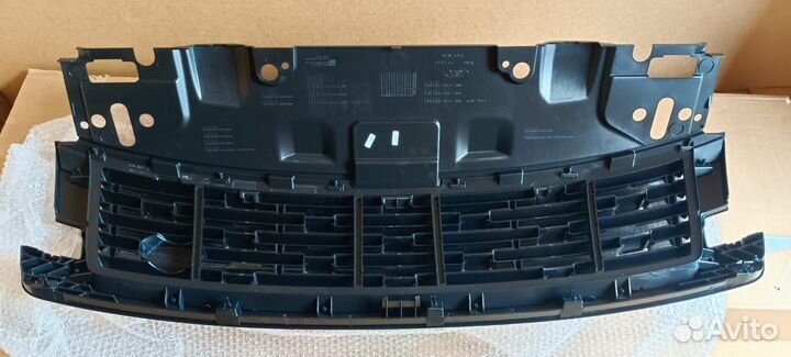 Range rover 5 L460 решетка радиатора оригинал