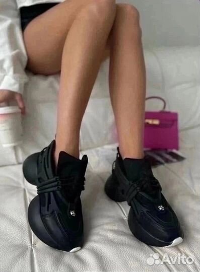 Кроссовки женские летние