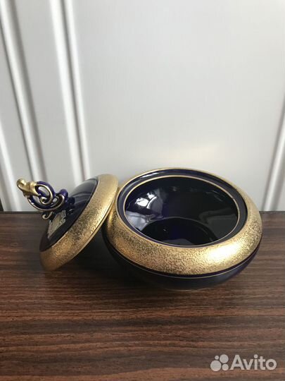 Старинная фарфоровая конфетница Alka Kunst