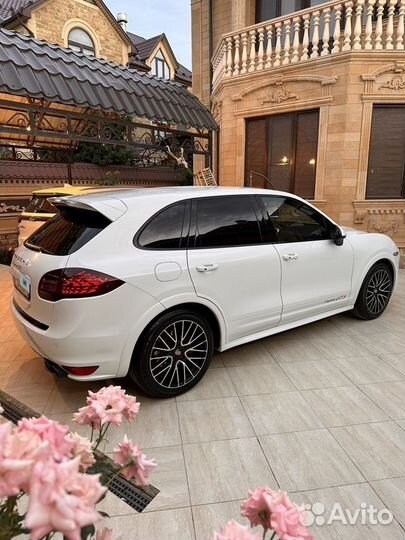 Porsche Cayenne GTS 4.8 AT, 2013, 160 000 км