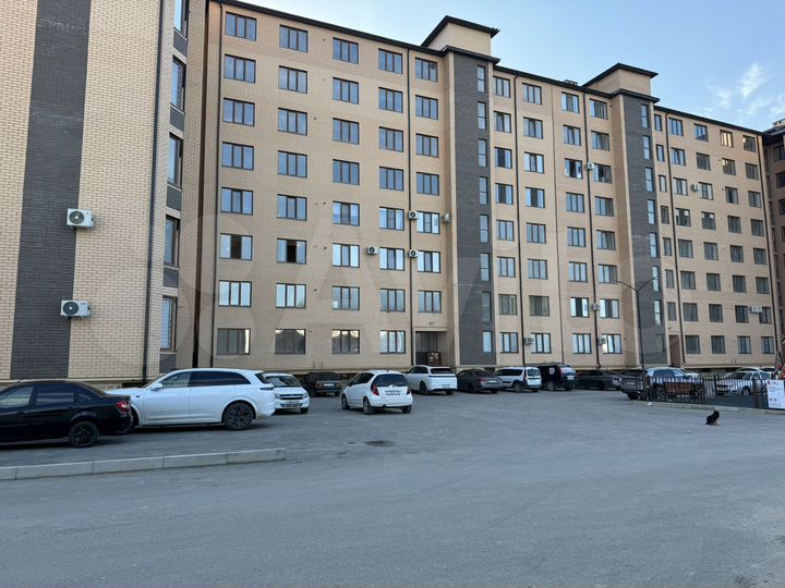 1-к. квартира, 49 м², 2/8 эт.