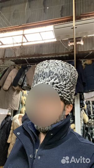 Шапки из каракуля кепки