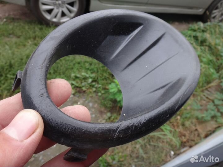 Кашкай накладка птф правая Nissan Qashqai j10 06-1