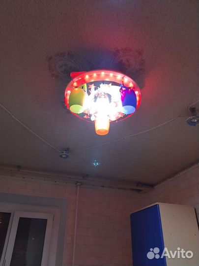 Люстра потолочная