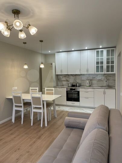 1-к. квартира, 40 м², 8/10 эт.