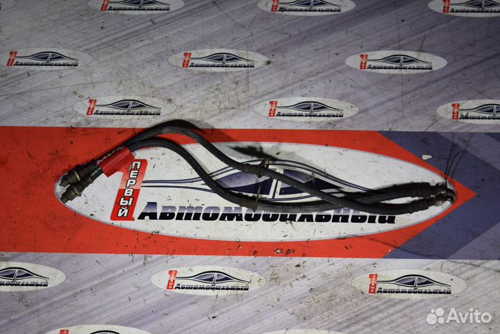 Тормозной шланг перед c Toyota Celica ZZT230 1ZZ-F