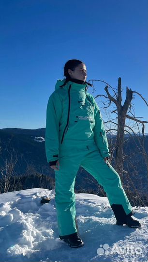 Горнолыжный костюм женский 44