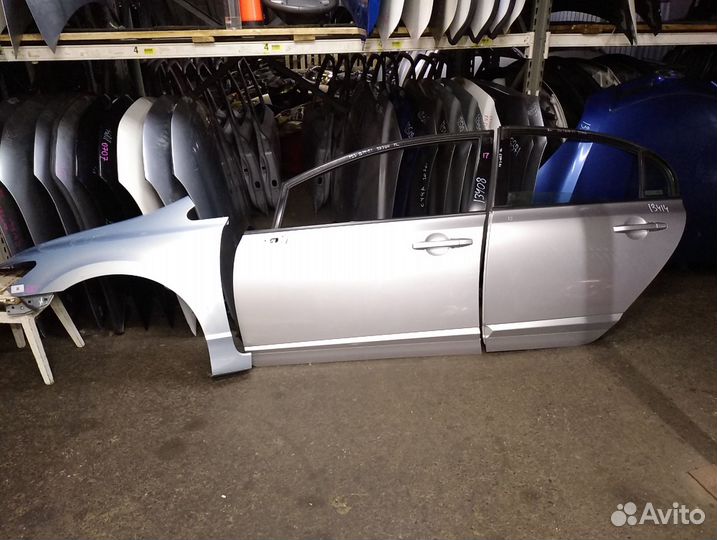 Дверь Honda civic 4 D