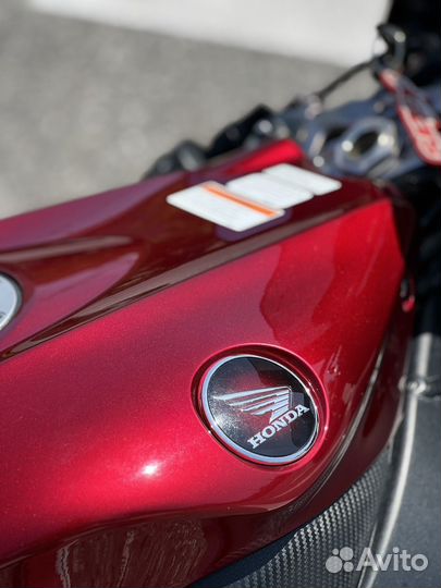 Honda CBR 1000RR fireblade