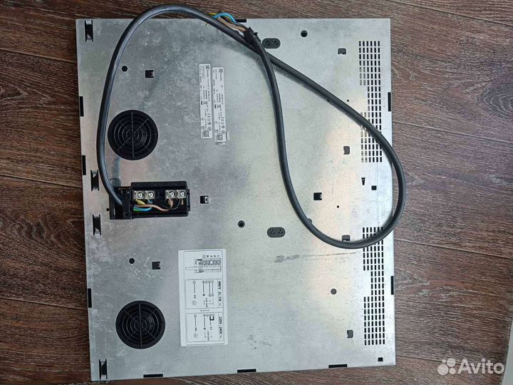 Индукционная плита electrolux