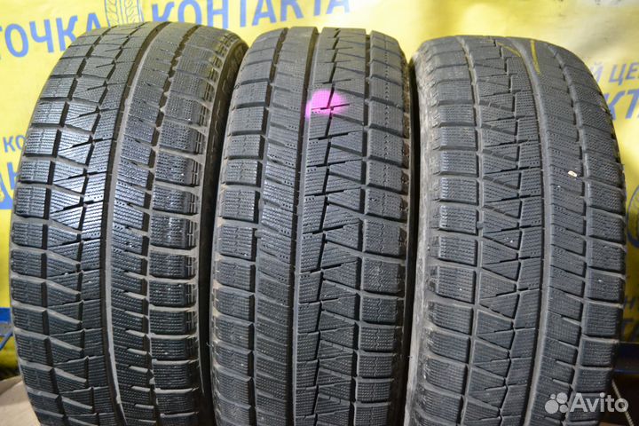 Bridgestone Blizzak Revo GZ 215/45 R17