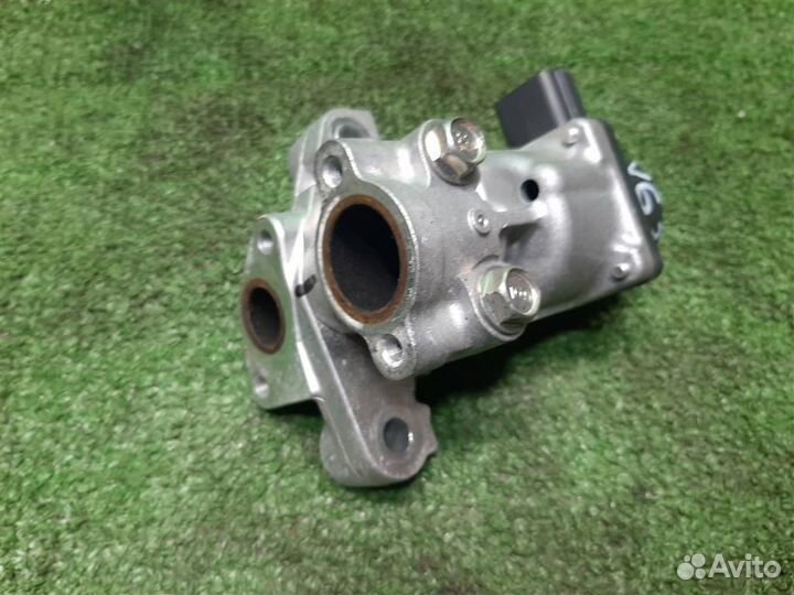 Клапан рециркуляции (EGR) Subaru Forester SJ/S13