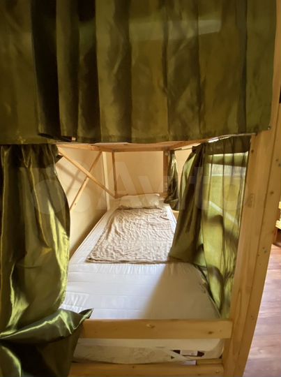 Комната 20 м², 1/3 эт.