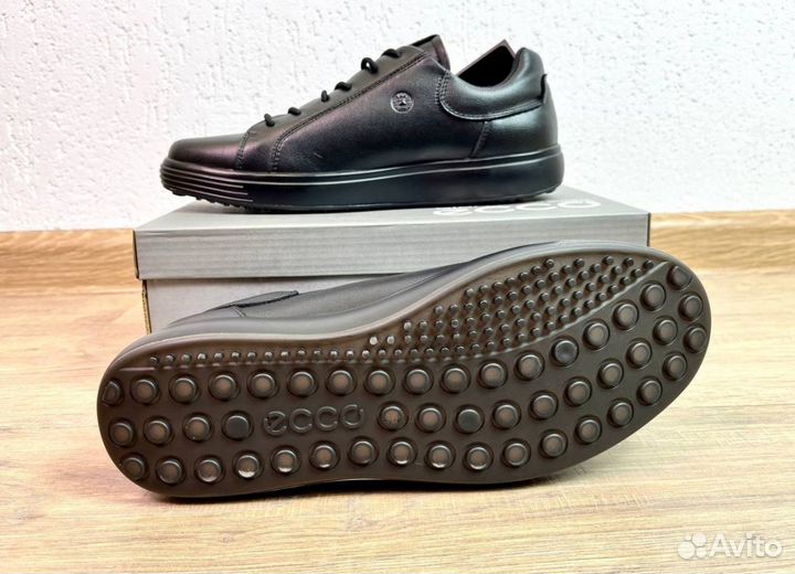 Кроссовки Ecco эргономичные