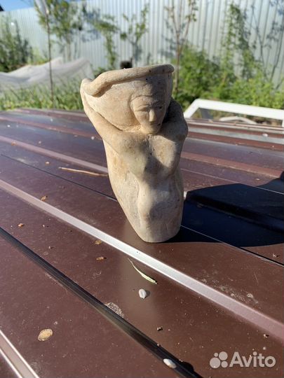 Старинный подсвечник