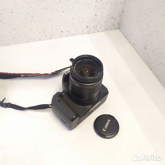 Зеркальный фотоаппарат Canon EOS 650D