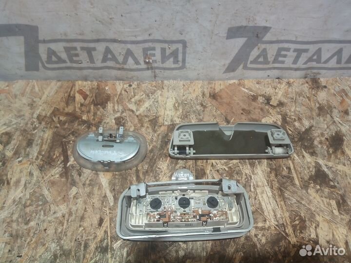 Плафон Ford Fusion 2007