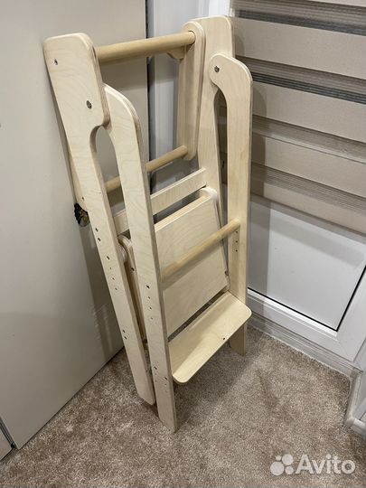 Башня помощника Монтессори без покрытия