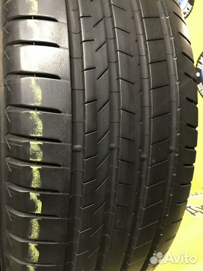 Bridgestone Alenza 001 235/55 R20 102V
