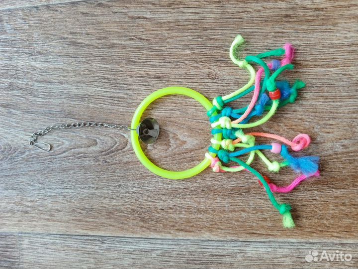 Игрушки для попугаев