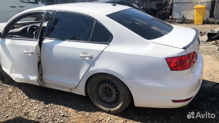 Volkswagen Jetta 6 2013 г 1.6 АКПП CFN на запчасти
