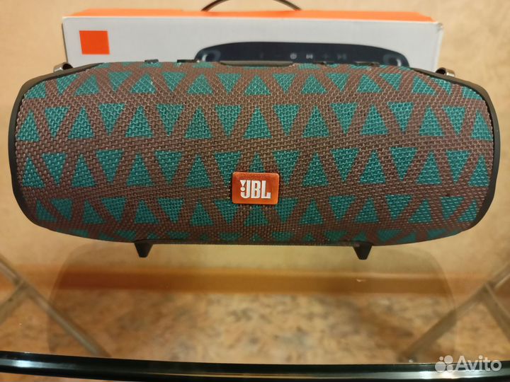 Портативная колонка bluetooth