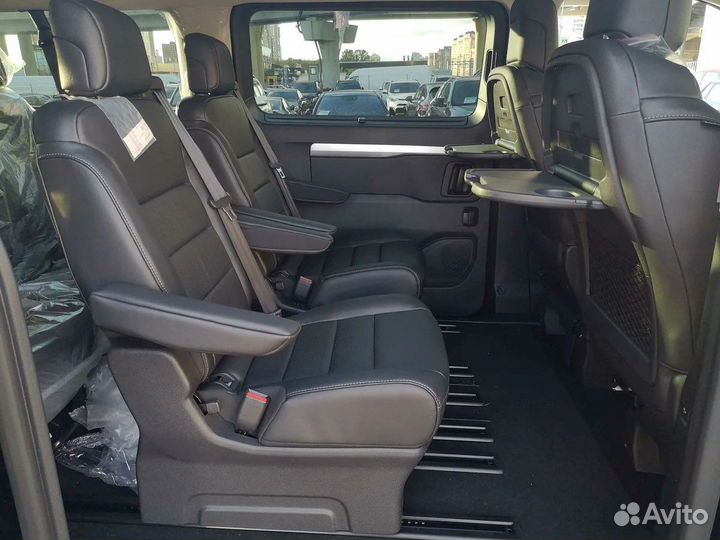 Трансфер минивэн. В Крым через северное Приазовье