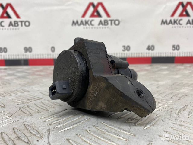 Б/У водяная помпа (охлаждения) Bmw 7-Series Long