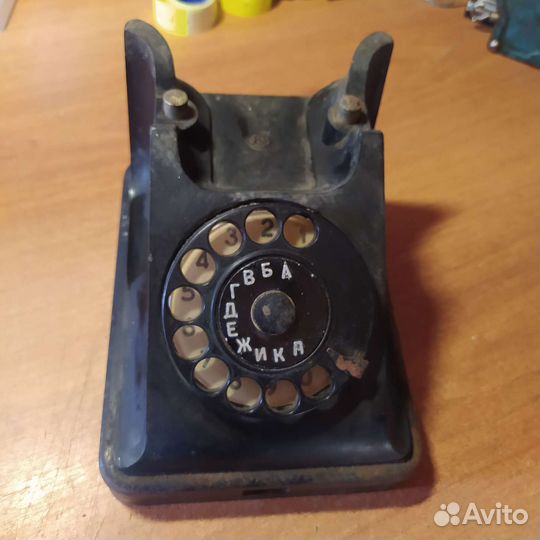 Старый телефон vef