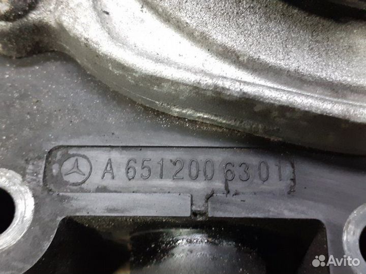 Помпа системы охлаждения Mercedes-Benz E-Class