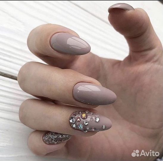 Маникюр педикюр